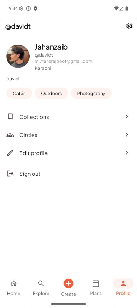 Friends Out — Profile